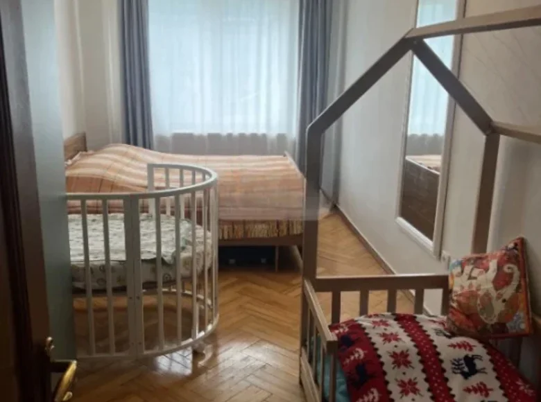 Mieszkanie 3 pokoi 70 m² Tbilisi, Gruzja