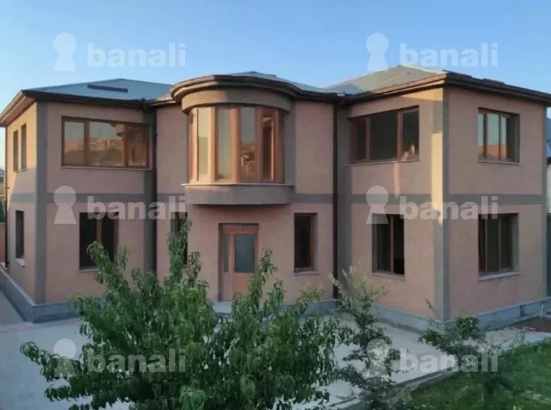 Herrenhaus 5 Zimmer 315 m² Jerewan, Armenien