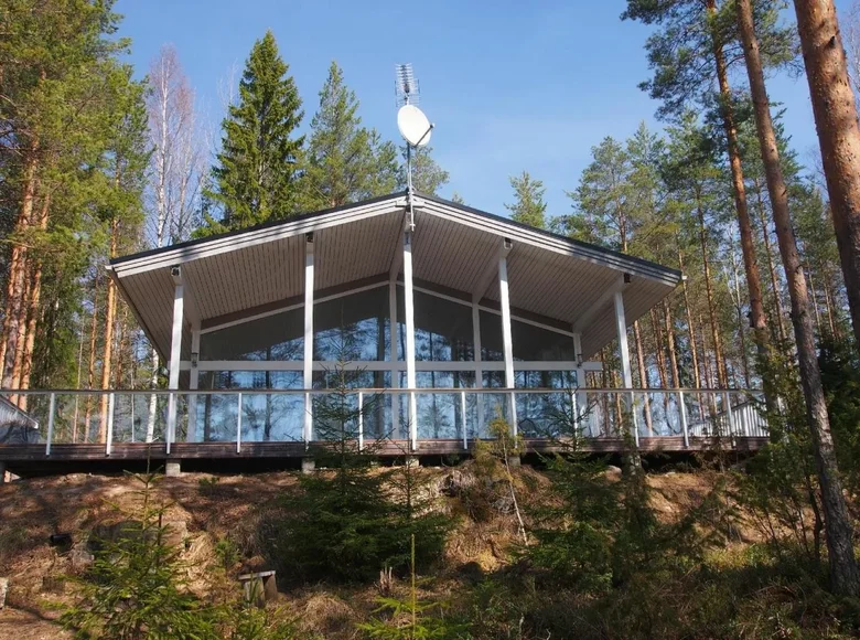 Dom wolnostojący 2 pokoi 80 m² Imatra, Finlandia