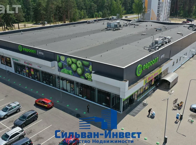 Commercial property 3 729 m² in Svietlahоrsk, Belarus