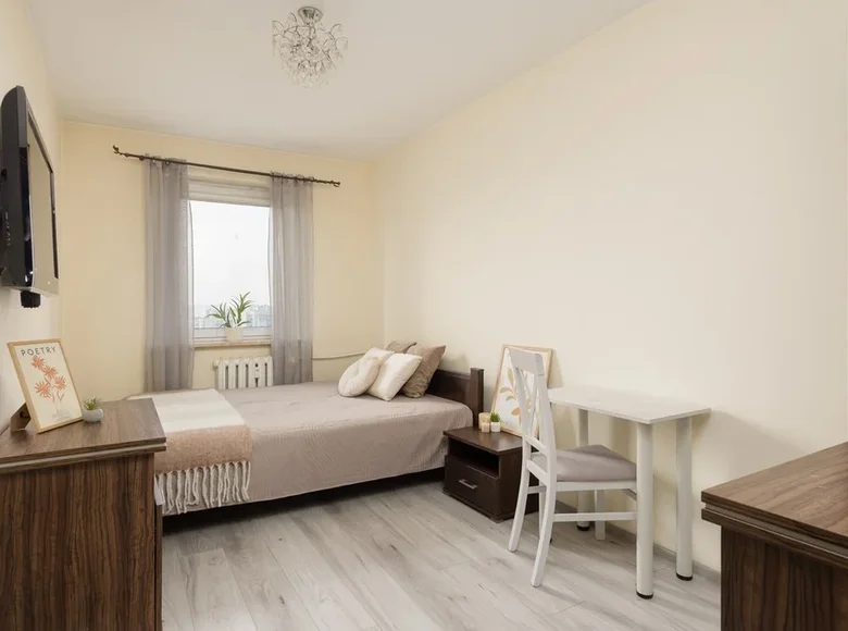Квартира 4 комнаты 61 м² Варшава, Польша