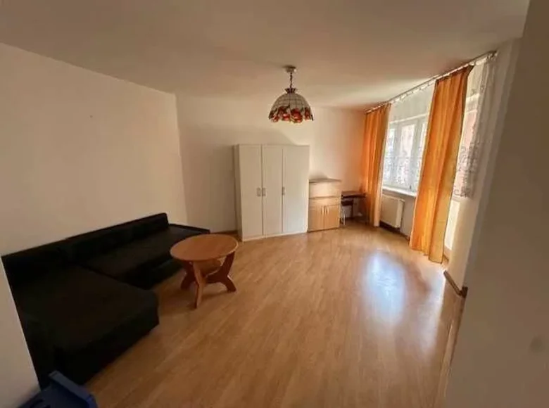 Wohnung 1 Zimmer 39 m² in Warschau, Polen