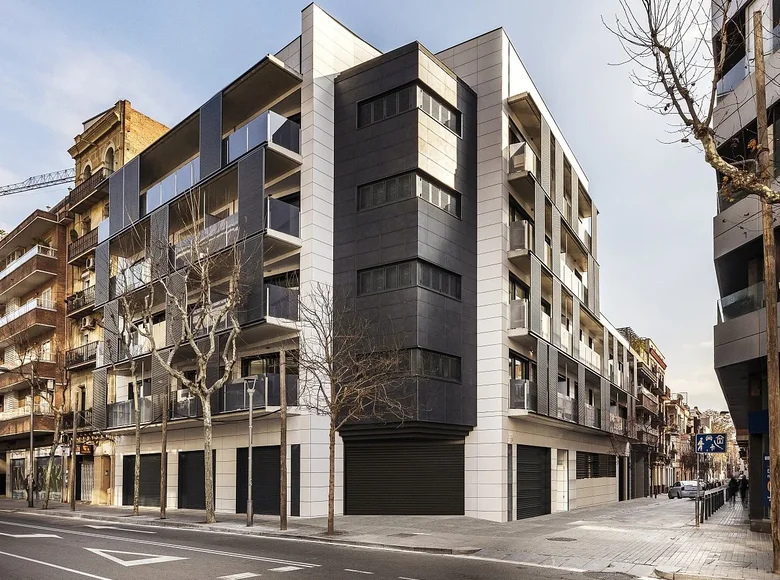 2 bedroom apartment 111 m² lHospitalet de Llobregat, Spain