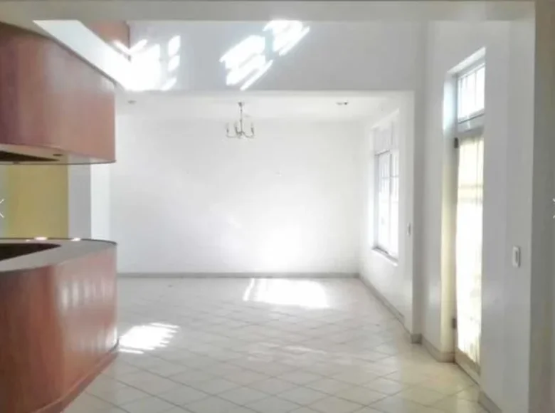 5 bedroom house 573 m² La Piedad de Cabadas, Mexico