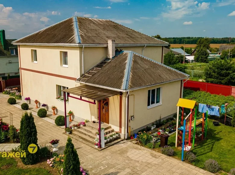 House 189 m² Niavielicy, Belarus