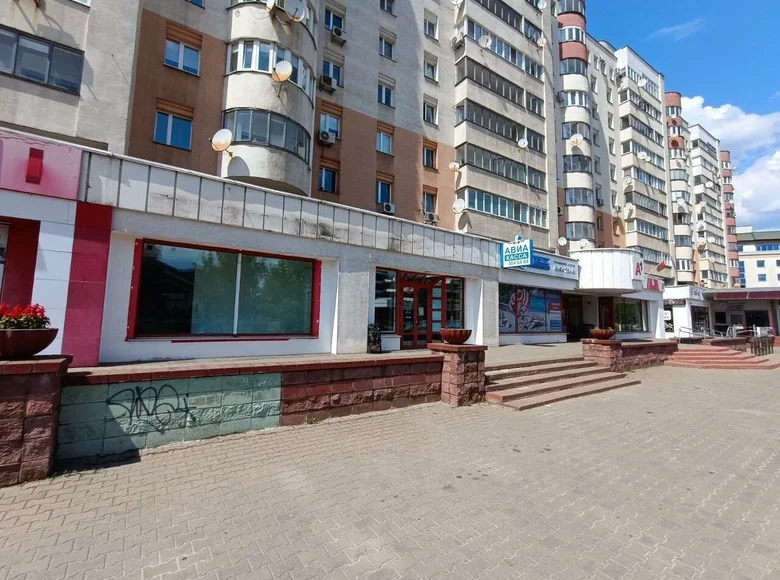 Shop 198 m² in Minsk, Belarus