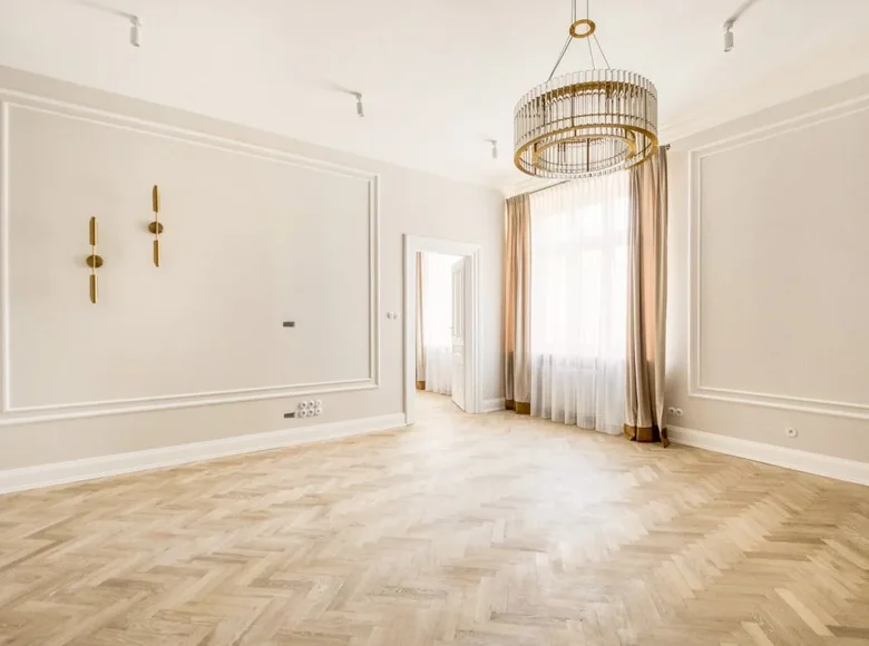 3 room apartment 73 m² Warsaw, Poland