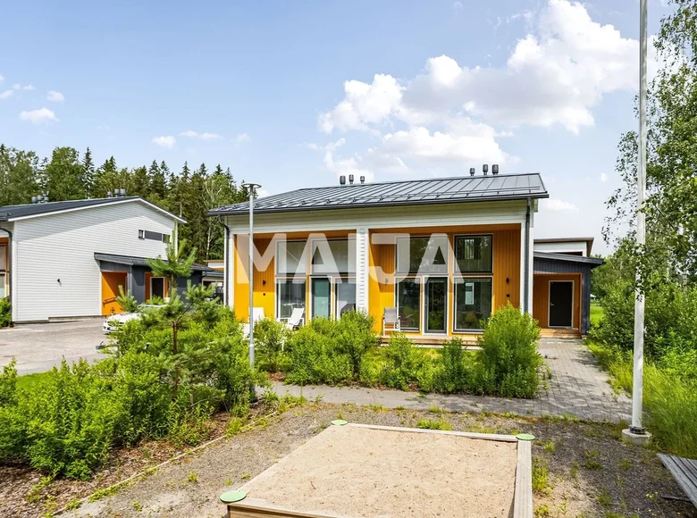 Dom 3 pokoi 62 m² Helsinki sub region, Finlandia
