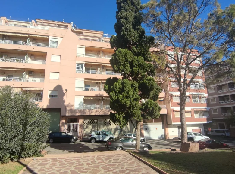 1-Schlafzimmer-Penthouse 62 m² Torrevieja, Spanien