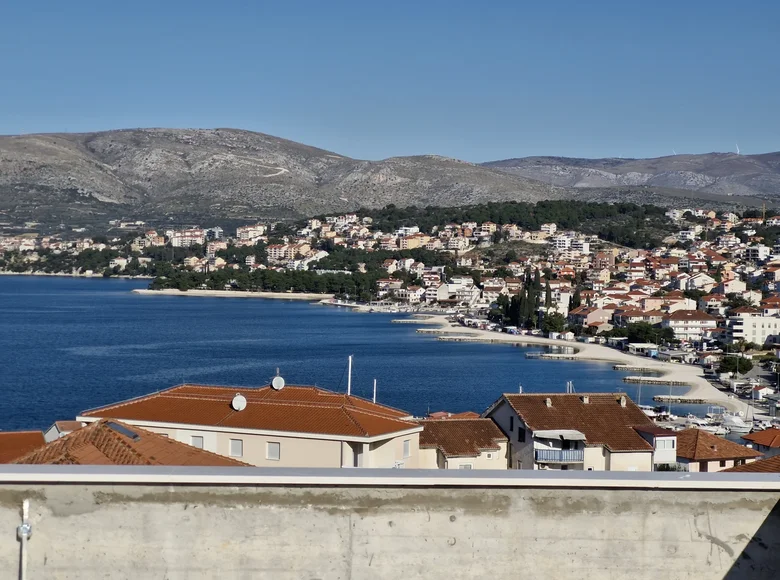 Mieszkanie 3 pokoi  Okrug Gornji, Chorwacja