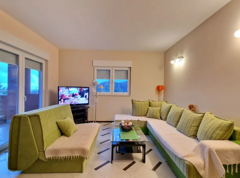 Wohnung 1 Schlafzimmer 58 m² Prijevor, Montenegro