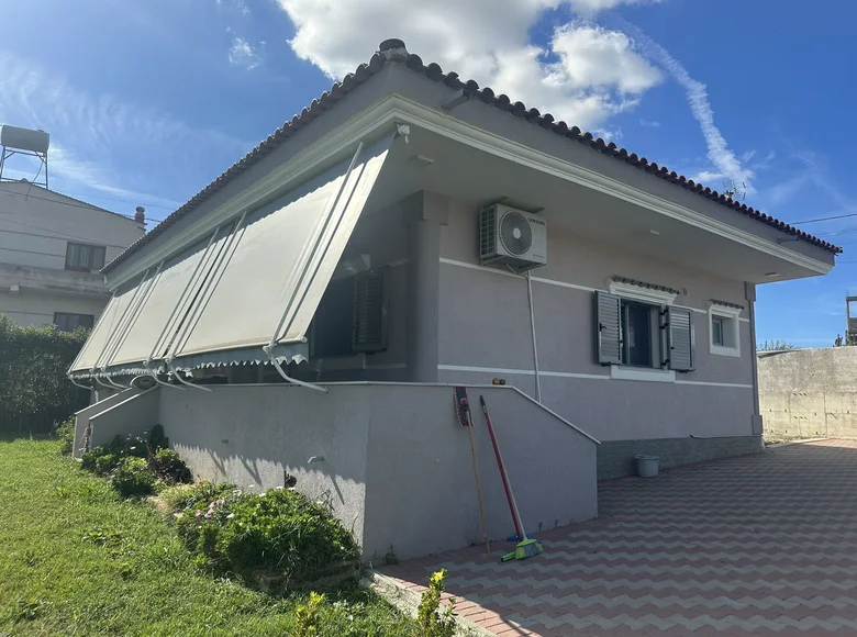 Haus 3 zimmer 90 m² Rashbull, Albanien