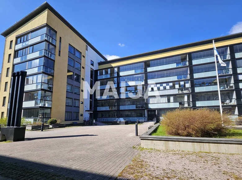 2 bedroom apartment 77 m² Helsinki sub-region, Finland