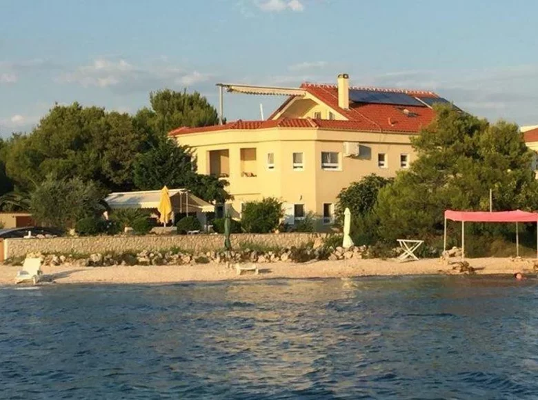 Hotel 420 m² Opcina Vir, Kroatien