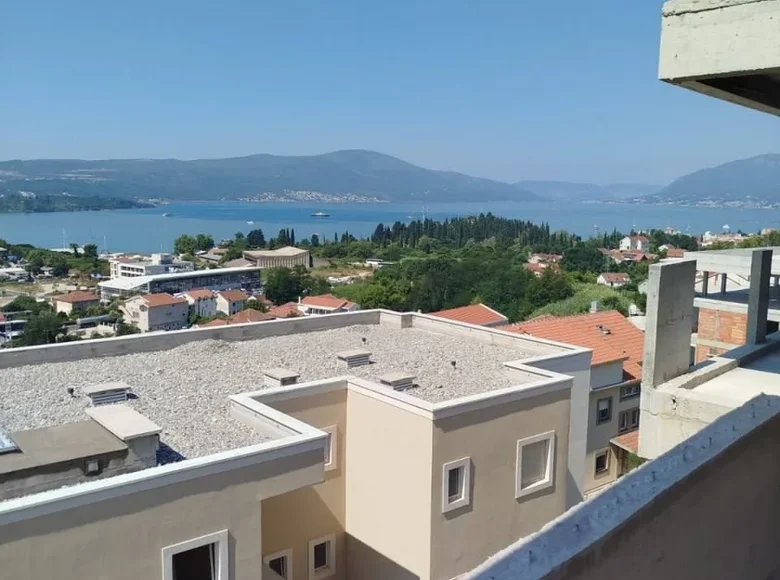 Mieszkanie 2 pokoi 45 m² Tivat, Czarnogóra