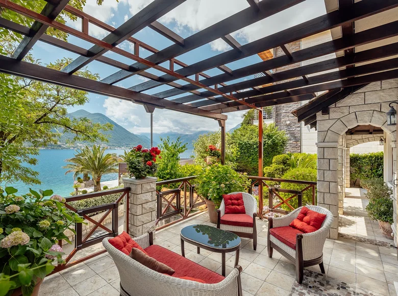 Maison 5 chambres 354 m² Kotor, Monténégro