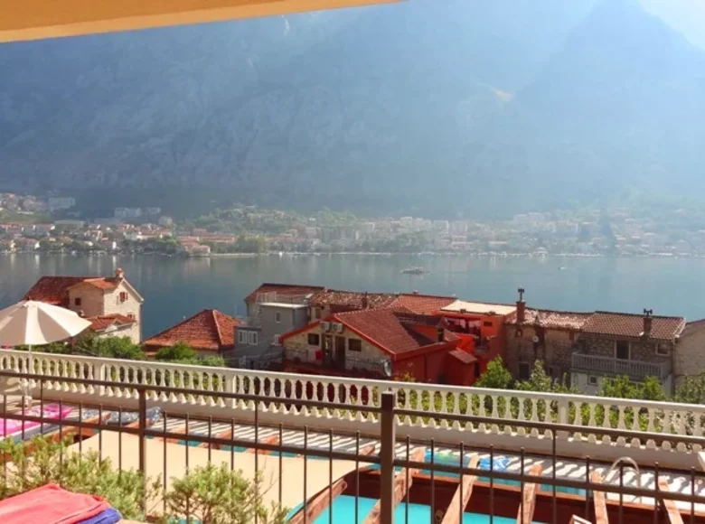 1 bedroom apartment 65 m² Kotor, Montenegro