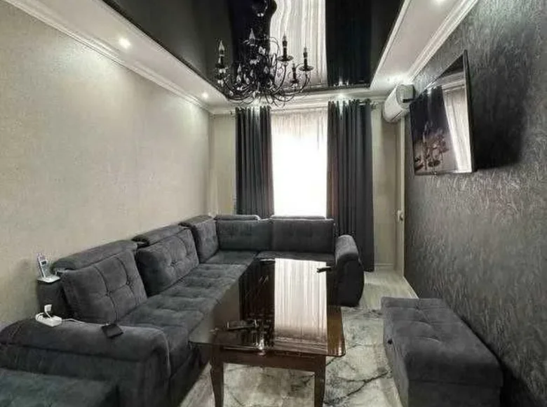 Kvartira 5 xonalar 105 m² Samarqandda