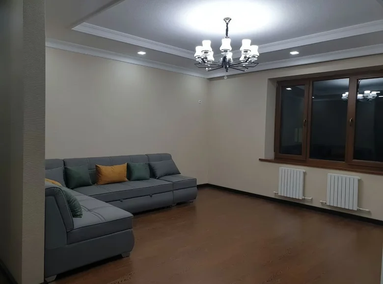 Квартира 2 комнаты 86 м² Ташкент, Узбекистан