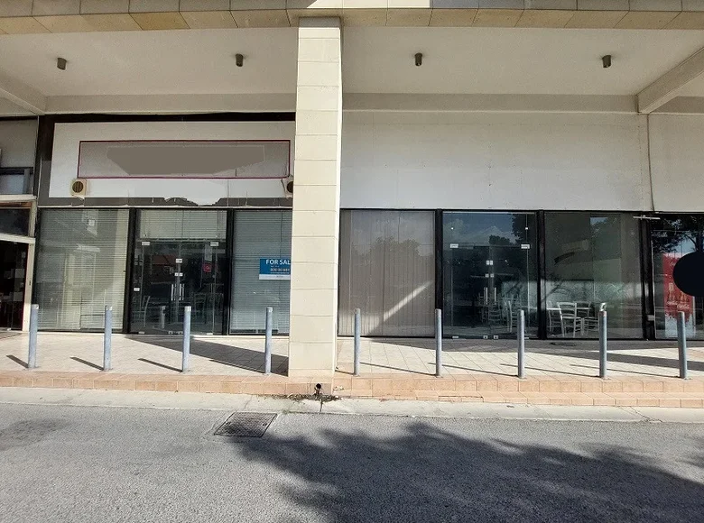 Shop 262 m² in Nicosia, Cyprus