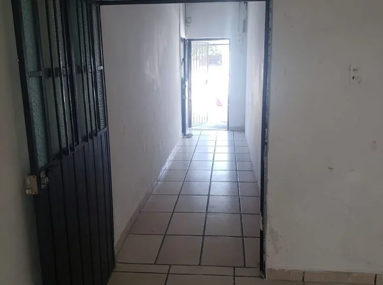Haus 5 Schlafzimmer  Guadalajara, Mexiko
