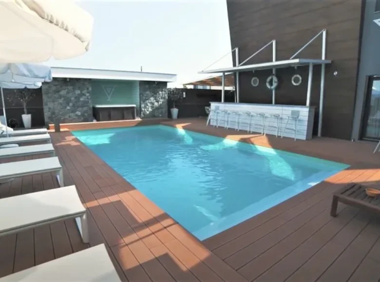 Casa 7 habitaciones 376 m² Trachoni, Chipre