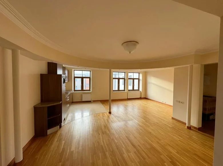 Wohnung 5 Zimmer 138 m² Riga, Lettland