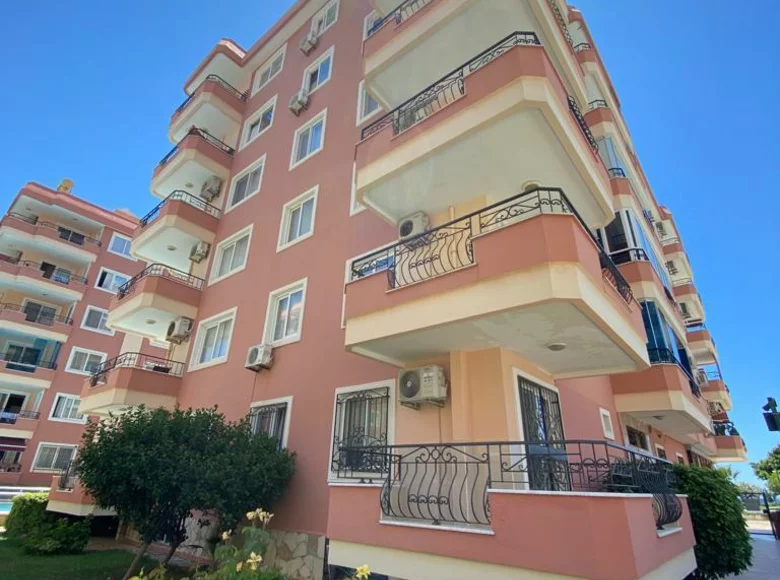 Mieszkanie 4 pokoi 145 m² Alanya, Turcja