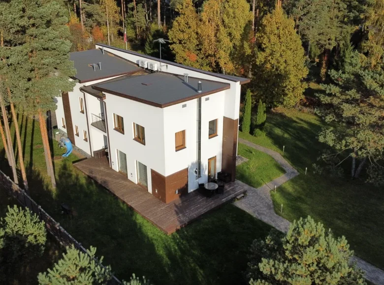 Haus 4 Zimmer 350 m² Garkalnes novads, Lettland