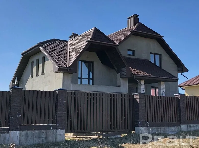 Дом 201 м² Коробчицы, Беларусь