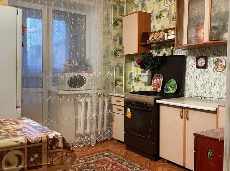 Квартира 4 комнаты 76 м² Мичуринская, Беларусь