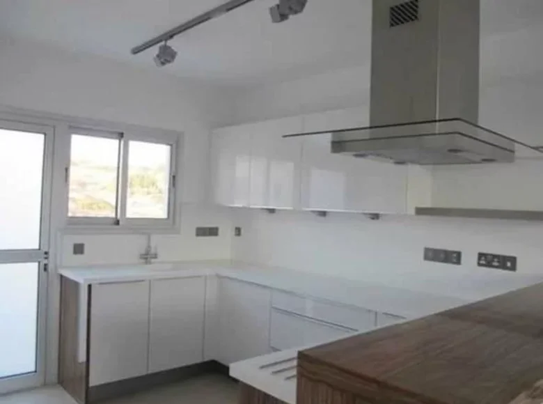 Apartamento 4 habitaciones 225 m² Limassol District, Chipre