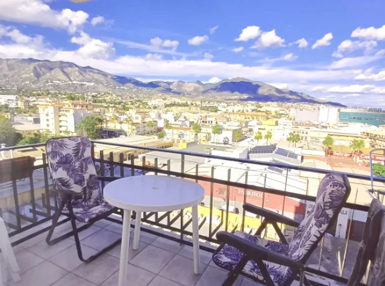 Квартира 2 спальни 89 м² Михас, Испания