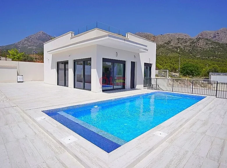 3-Schlafzimmer-Villa 100 m² Polop, Spanien