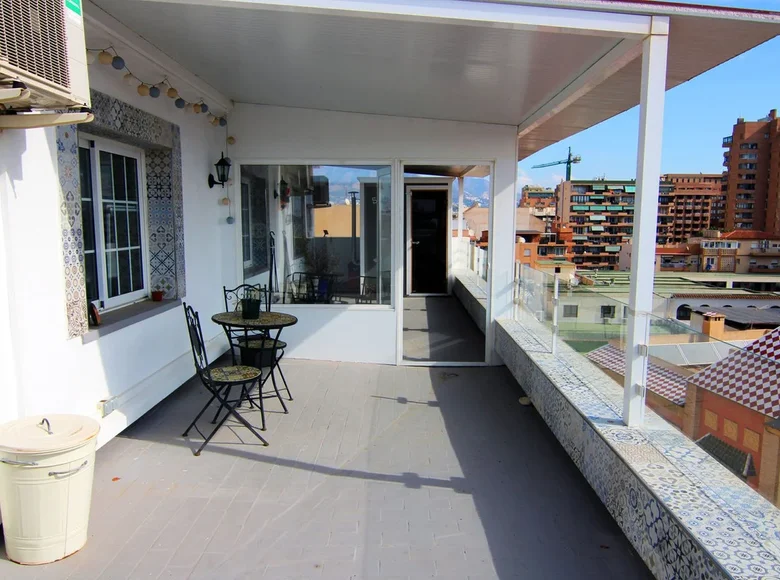 2 bedroom apartment 110 m² Fuengirola, Spain