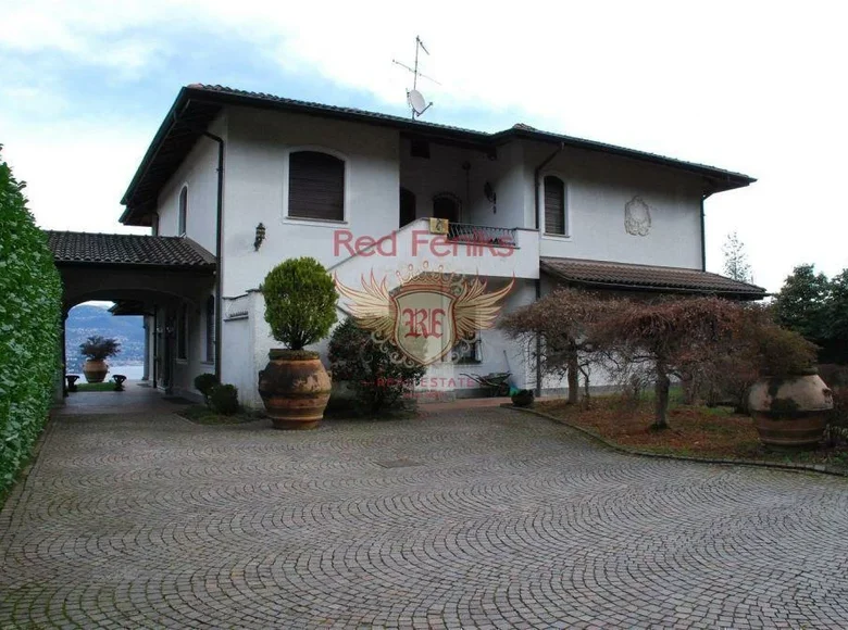 Villa de 6 pièces 490 m² Verbania, Italie