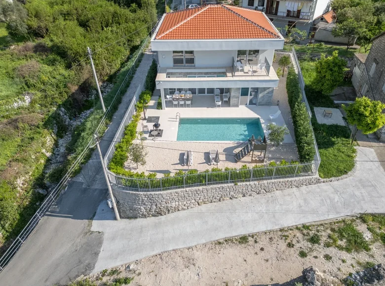 Willa 7 pokojów 250 m² Donji Orahovac, Czarnogóra