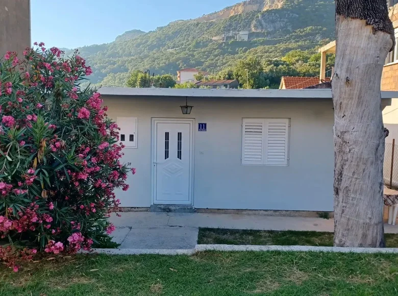 Apartamento 2 habitaciones  Herceg Novi, Montenegro