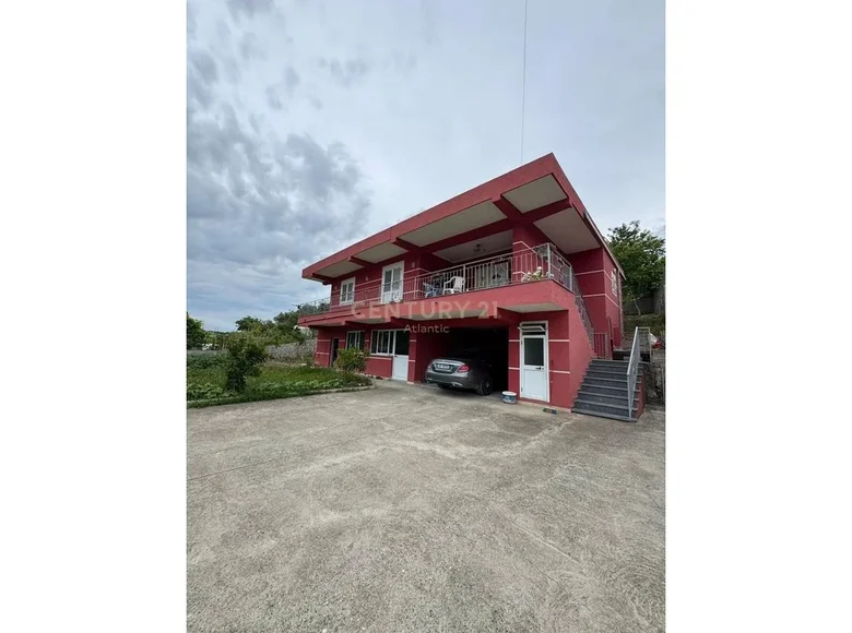 2 bedroom Villa 500 m² Bashkia Durres, Albania