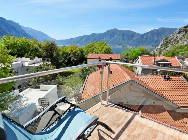 Appartement 2 chambres 73 m² Kotor, Monténégro