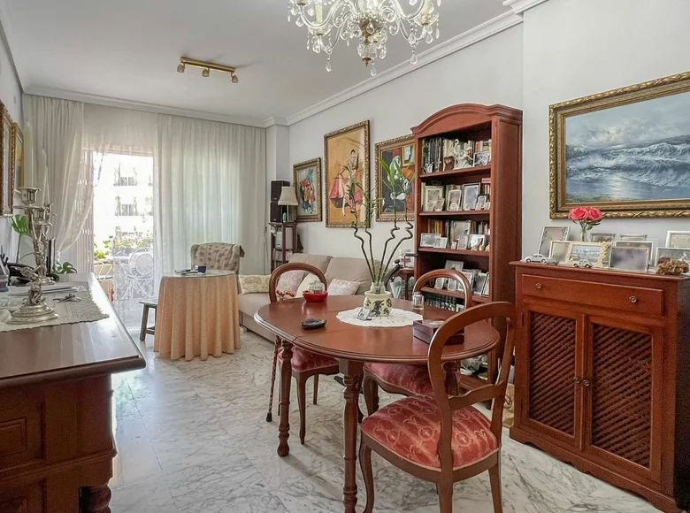 1 bedroom apartment  Marbella, Spain