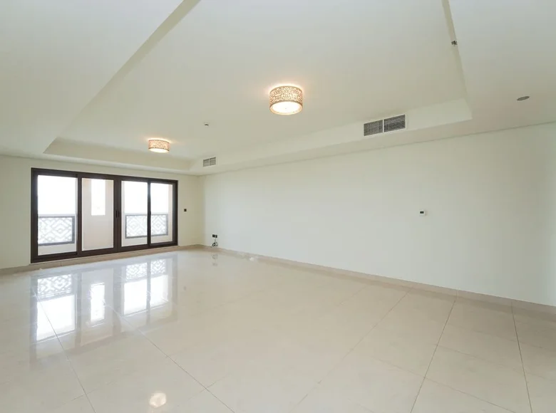 Mieszkanie 2 pokoi 186 m² Dubaj, Emiraty Arabskie