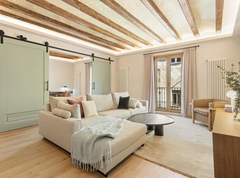Квартира 3 спальни 140 м² Барселона, Испания