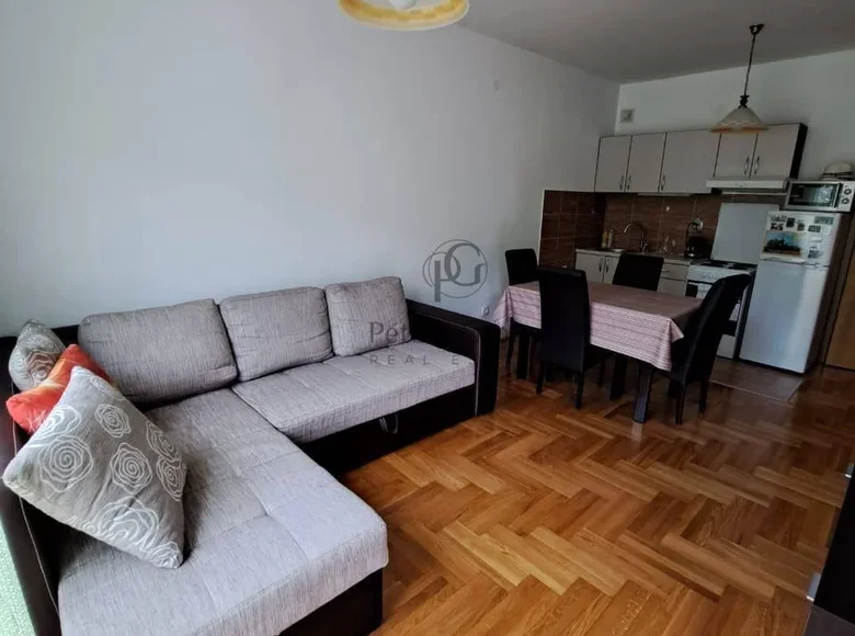 Mieszkanie 2 pokoi 44 m² Budva, Czarnogóra