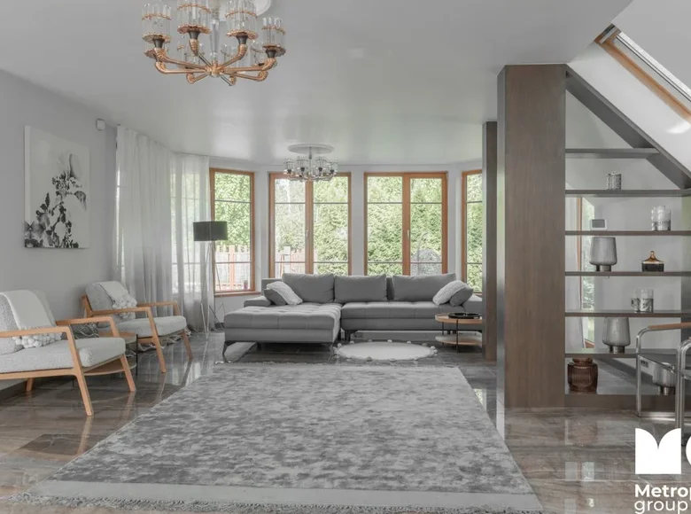 Casa 6 habitaciones 297 m² Jurmala, Letonia