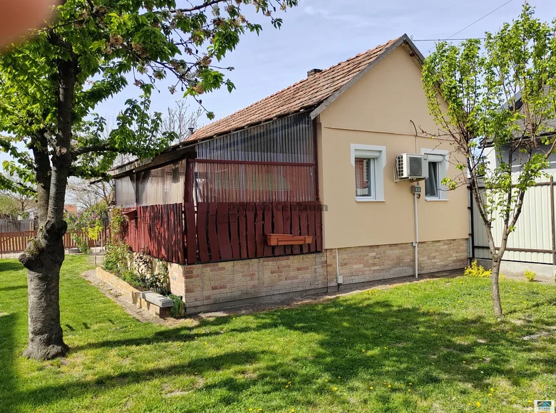 2 room house 48 m² Cegled, Hungary
