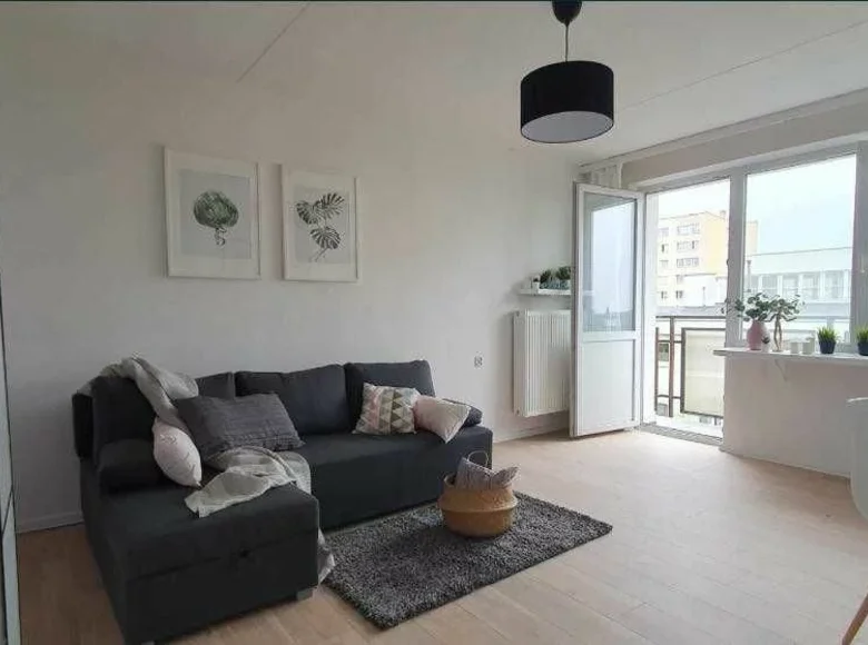 1 room apartment 28 m² in Warsaw, Poland