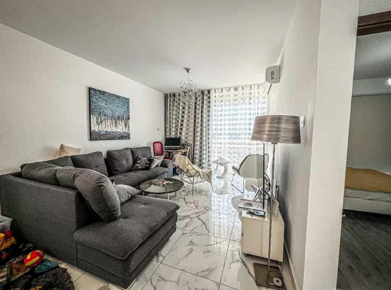 2 bedroom apartment  koinoteta agiou tychona, Cyprus