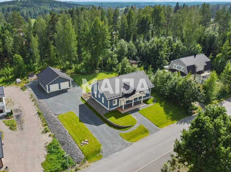 Casa 4 habitaciones 130 m² Lopen kirkonkyla, Finlandia