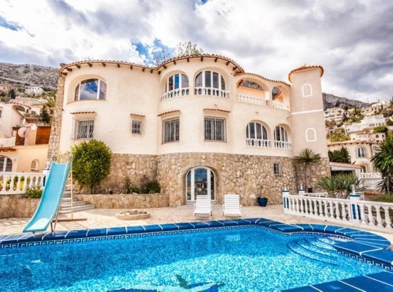 Вилла 6 спален 450 м² Ижевск, Россия